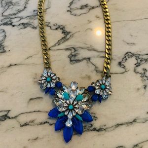 Stunning blue statement necklace